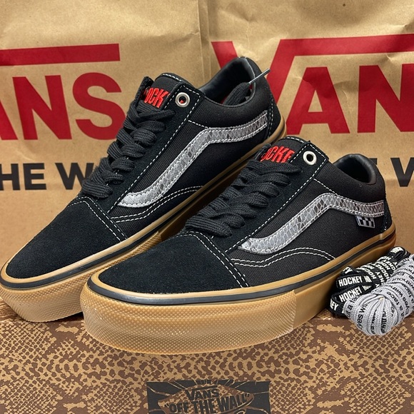 Vans WMNS Skate Old Skool Hockey Skateboards Black/ VN0A5FCB18J
Sneakers - Picture 4 of 16